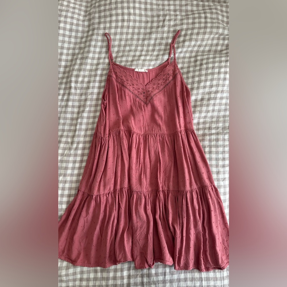 Pink Sleeveless Dress with Lace Detail